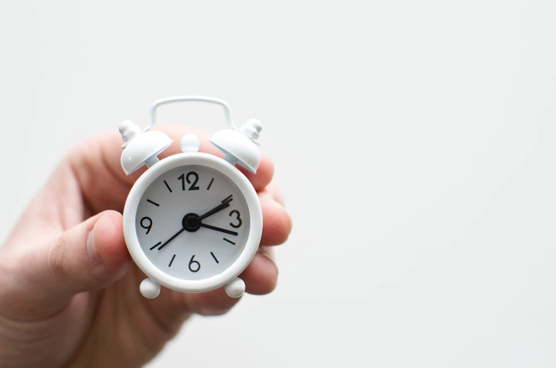 Clock representing working time and absence